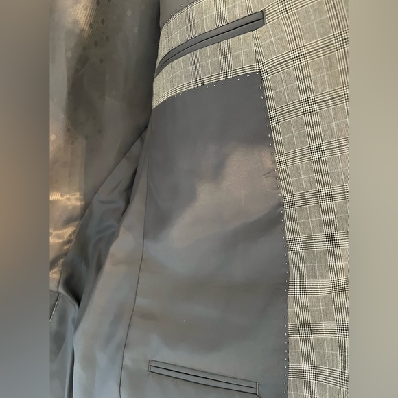 PERRY ELLIS PORTFOLIO SUIT COAT - Picture 8 of 13